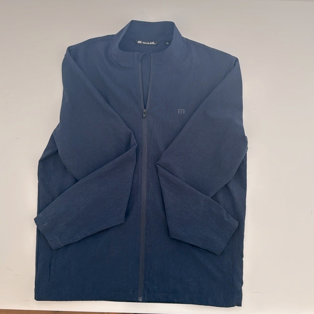 Men’s Travis Mathew light jacket
